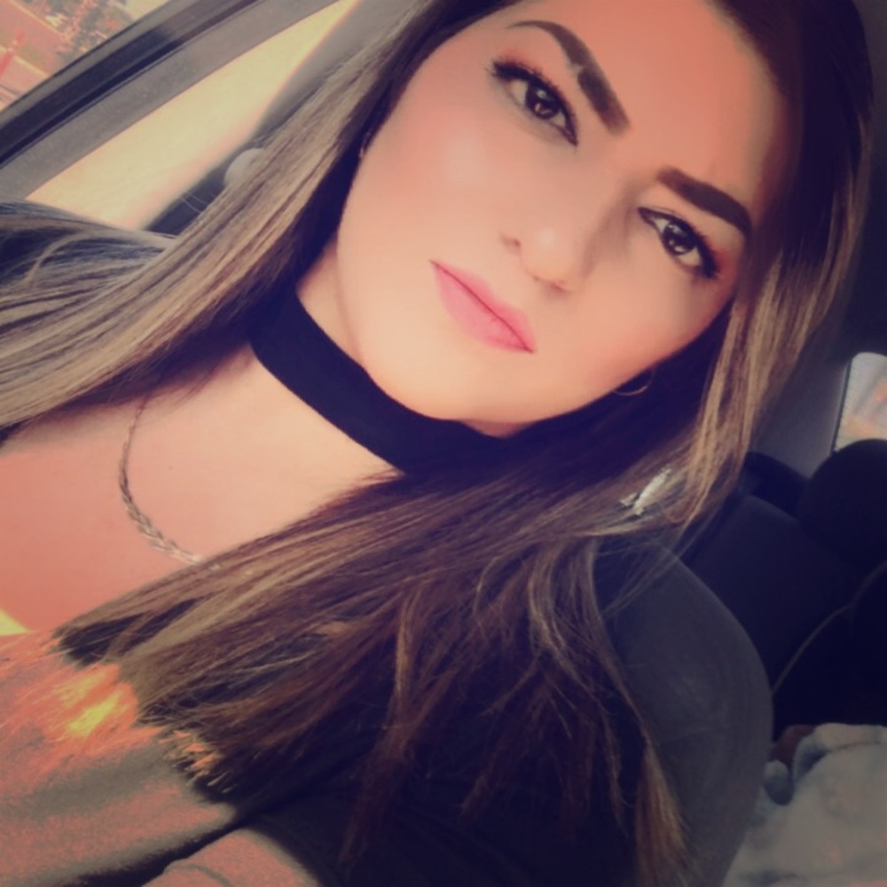 Meet your Posher, Tiffani